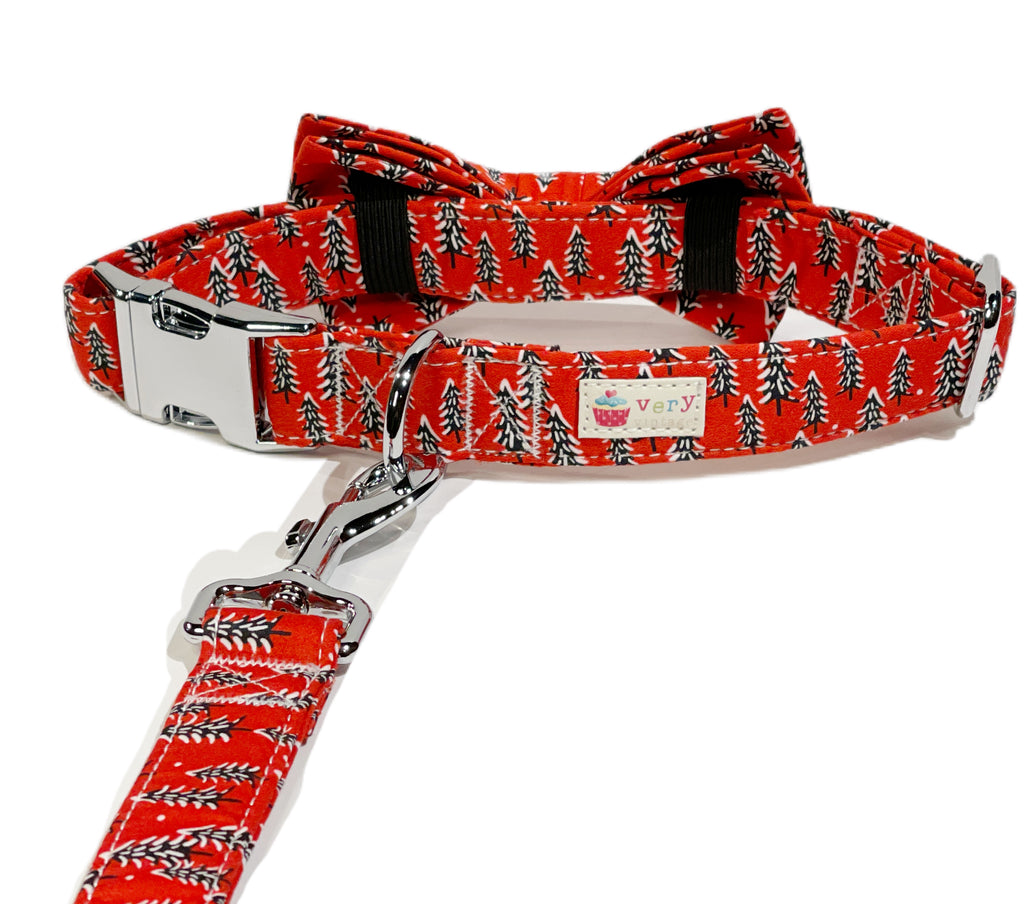 red Christmas tree dog collar with matching bowtie attachment