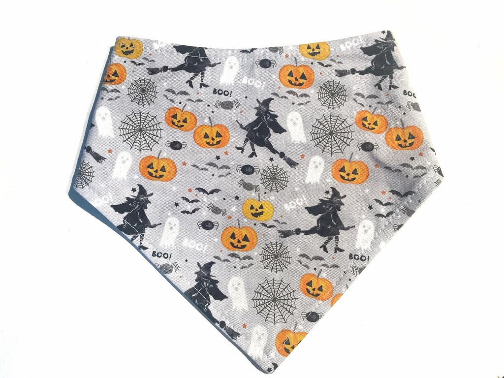 Pumpkins and Witches Snap-on Bandana for a dog