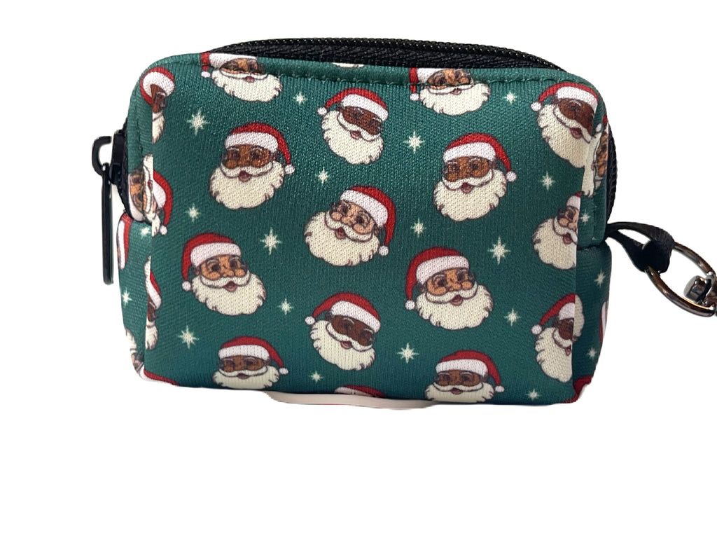 A festive and functional poop bag holder featuring a multiethnic Santa design. Perfect for keeping your walks clean and organized.