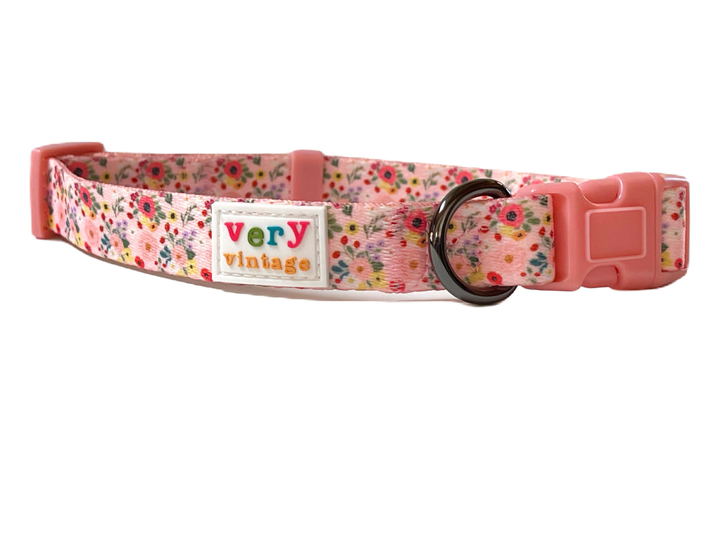 Pink flower affordable dog collar for fur mamas