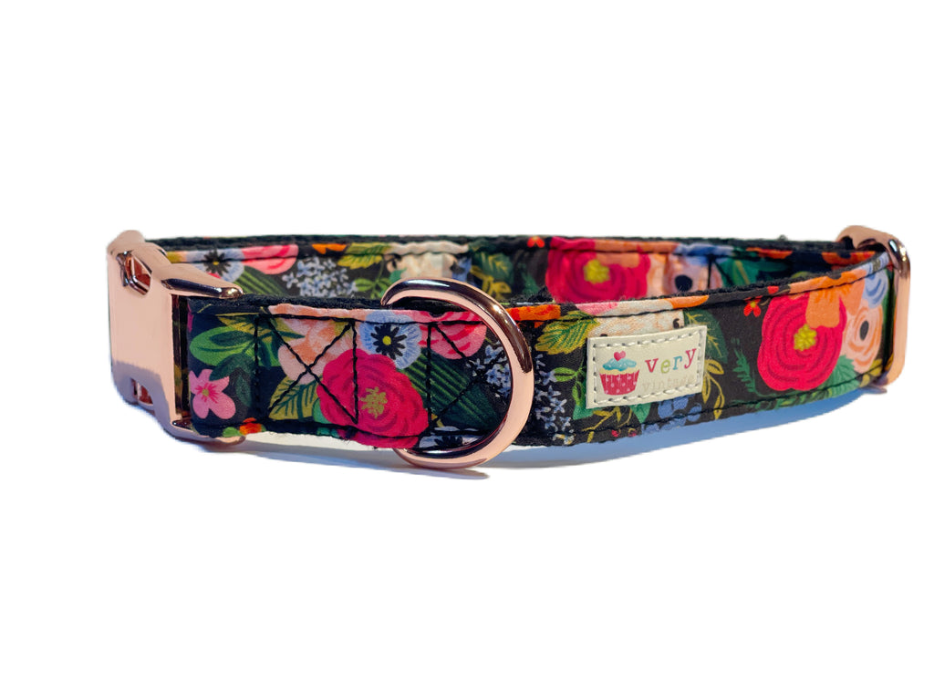 safe dog collar for girl with roses and rose gold hardware