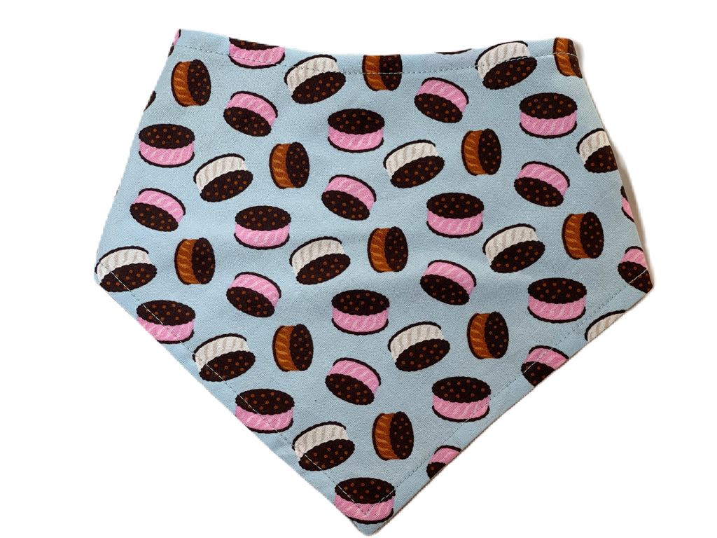 light blue cotton with strawberry, vanilla and chocolate ice cream sandwiches bandana for dogs or cats