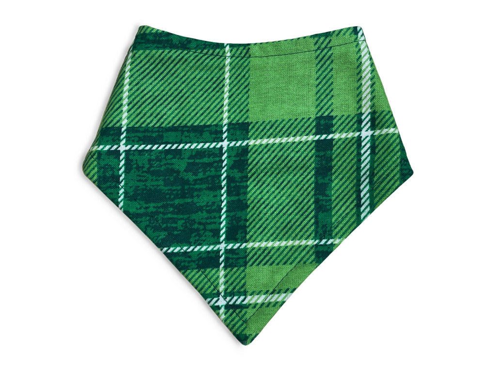 Handmade Kelly Green Plaid Snap-On Bandana for Dogs & Cats – Adjustable Fit, Organic Cotton Lining