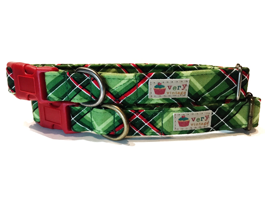 A close-up of the green and red plaid collar, showcasing the festive checkered design. Available with antique brass or antique silver hardware, this collar adds a cozy, holiday touch to your pet’s winter wardrobe.